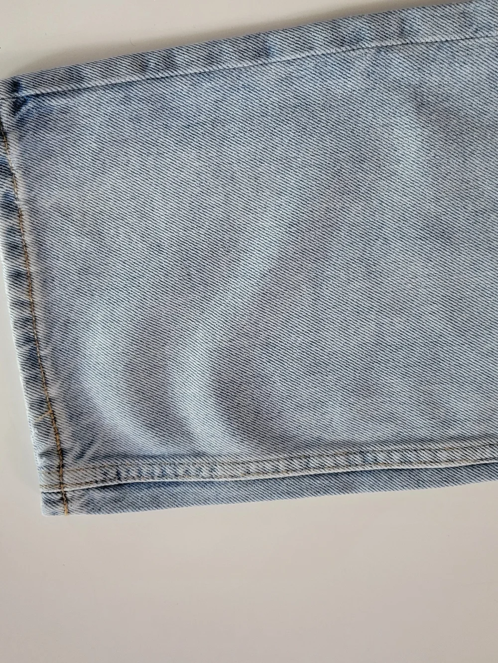 Old Navy Light Blue Kids Jeans - Classic Back Pocket Style